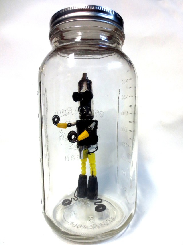 robot_in_a_jar3