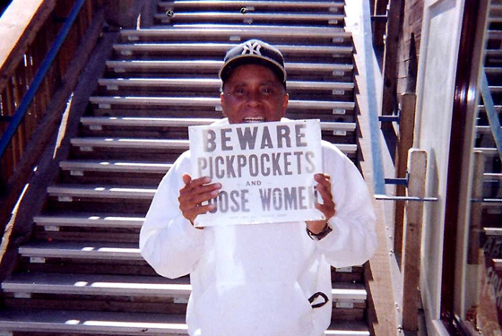 True Stories: Pickpocket School, A Mafia Pizzeria, Gang Initiations & A Bank Robbery Without a Gun.&nbsp;(Podcasts)